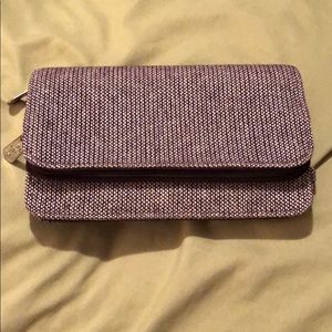 BUNDLE&SAVE!! Thirty one purple wallet